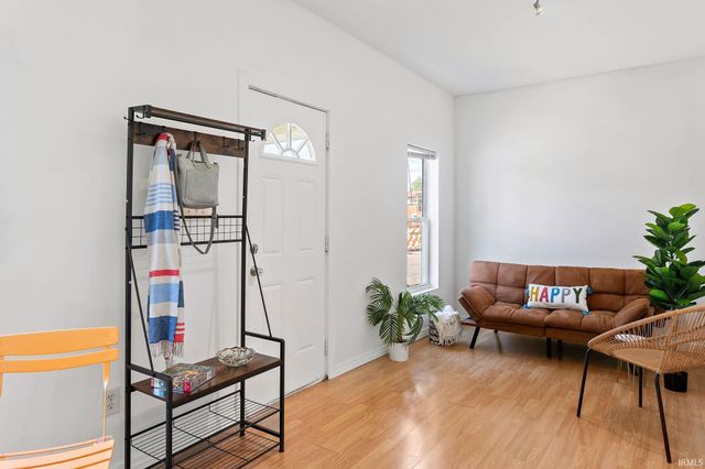 212 Union Street, Mishawaka, IN 46544