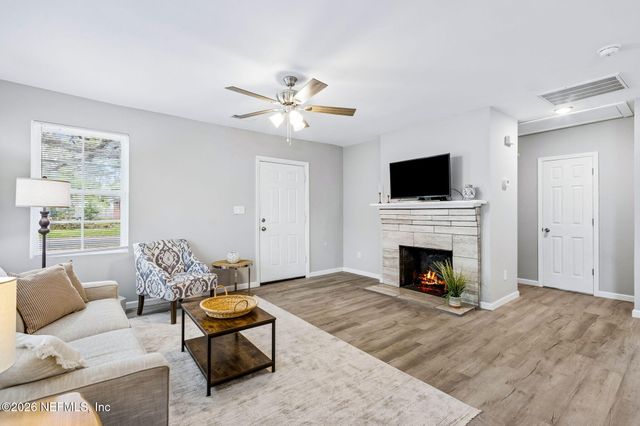 2908 BROADWAY Avenue, Jacksonville, FL 32254