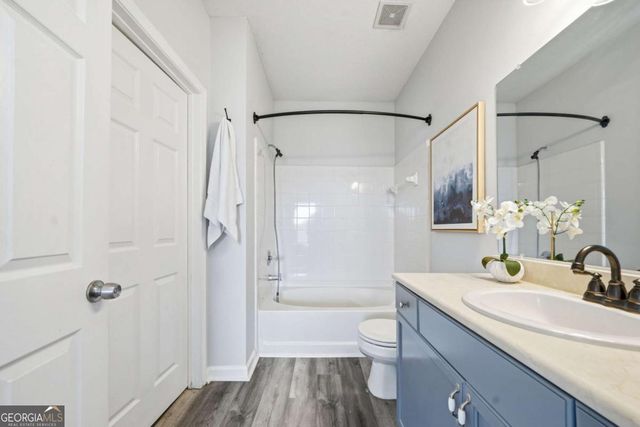 1150 Collier Road NW 1R, Atlanta, GA 30318