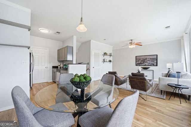 1150 Collier Road NW 1R, Atlanta, GA 30318