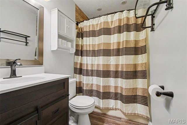 110 Rock Bridge Road, Villa Ridge, MO 63089