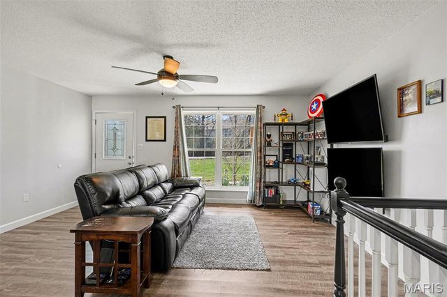 110 Rock Bridge Road, Villa Ridge, MO 63089