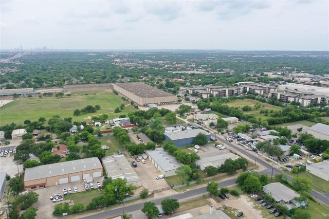 11108 Georgian DR, Austin, TX 78753