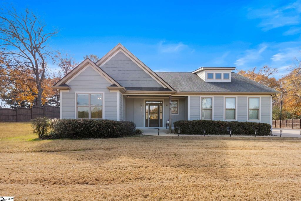 810 Ansel School Road, Greer, SC 29651