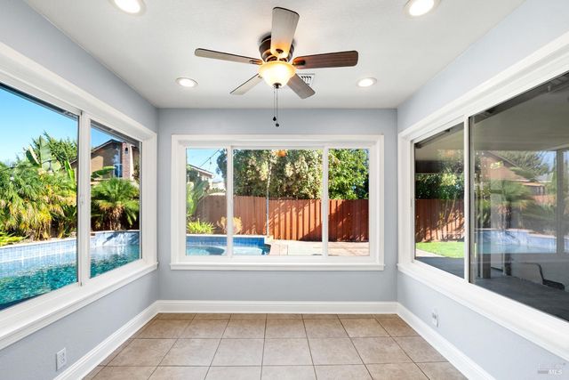 313 Timber Dr, Vacaville, CA 95688