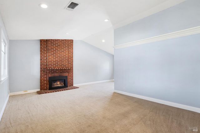 313 Timber Dr, Vacaville, CA 95688