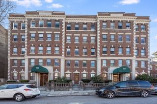 249 Chestnut Hill Avenue 54, Boston, MA 02135