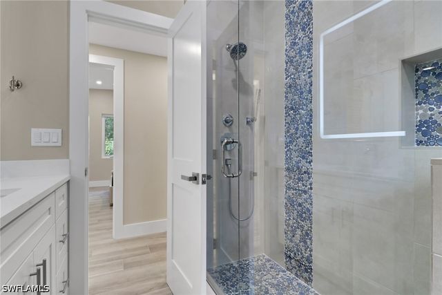 5150 Sand Dollar LN, Naples, FL 34103