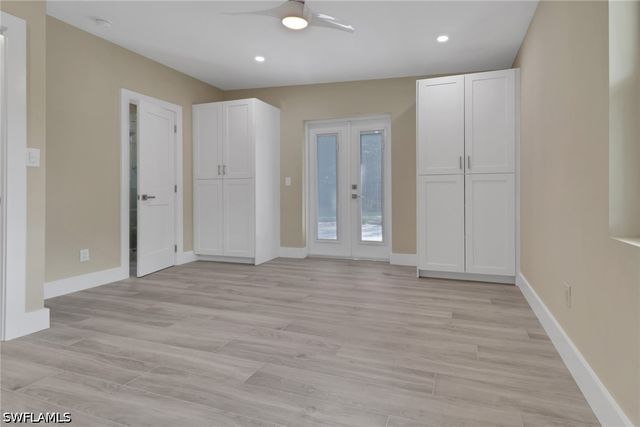 5150 Sand Dollar LN, Naples, FL 34103