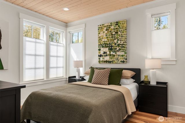 2218 NE 125th Street, Seattle, WA 98125