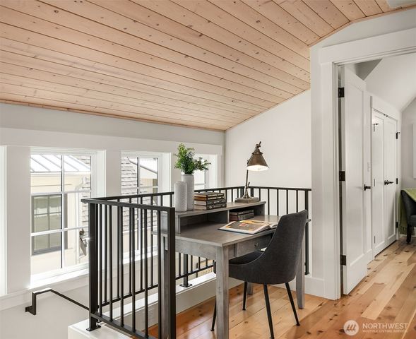 2218 NE 125th Street, Seattle, WA 98125