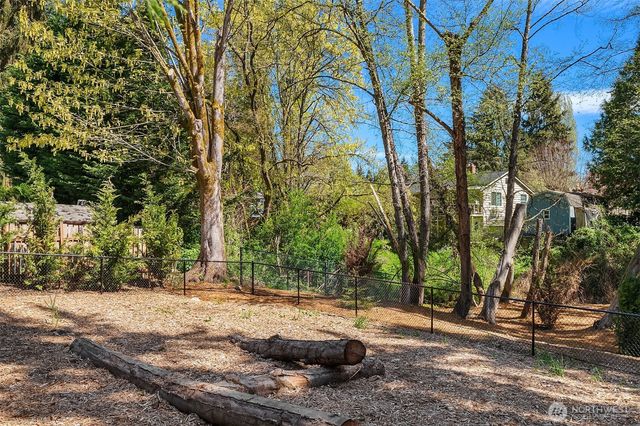 2218 NE 125th Street, Seattle, WA 98125