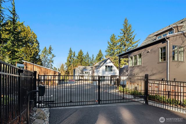 2218 NE 125th Street, Seattle, WA 98125