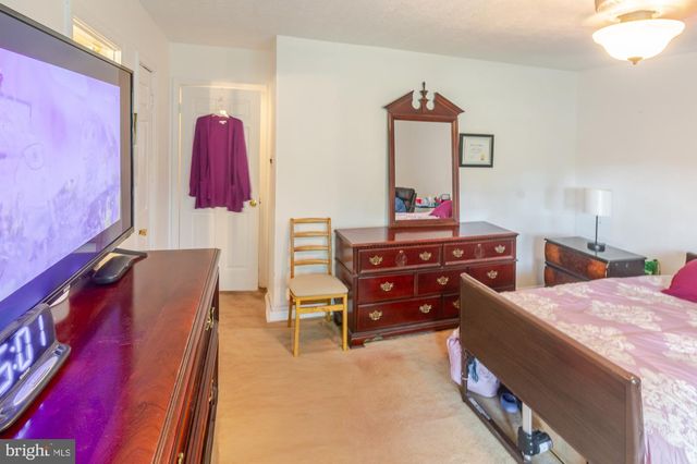 1830 MONTREAL RD, Severn, MD 21144