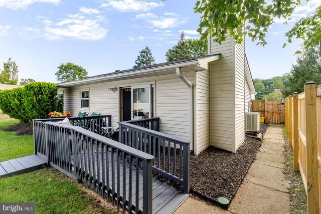 1830 MONTREAL RD, Severn, MD 21144