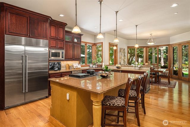 13266 NE 47th Street, Bellevue, WA 98005