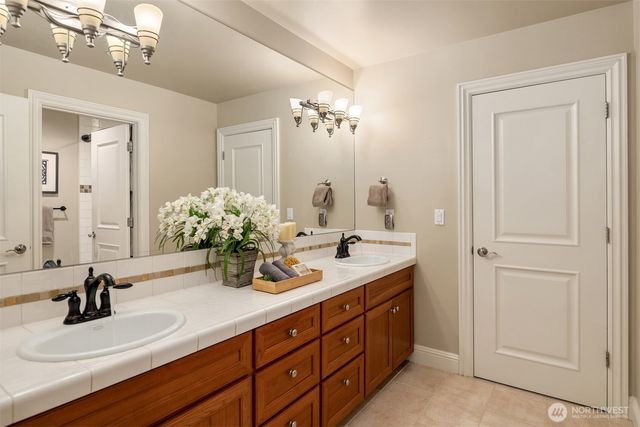 13266 NE 47th Street, Bellevue, WA 98005
