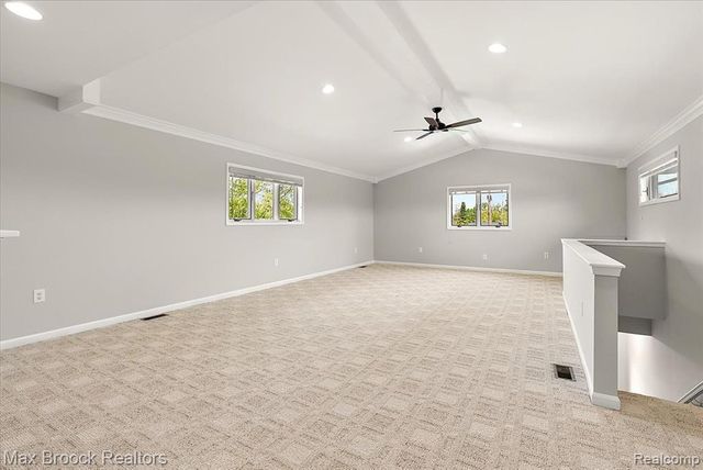 1317 Castlewood Drive, White Lake, MI 48386