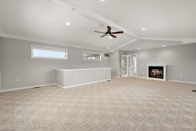1317 Castlewood Drive, White Lake, MI 48386