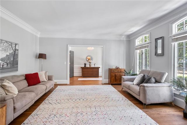 4415 Northside Chase NW, Atlanta, GA 30327