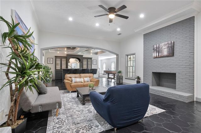 4415 Northside Chase NW, Atlanta, GA 30327