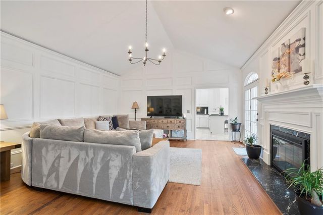 4415 Northside Chase NW, Atlanta, GA 30327