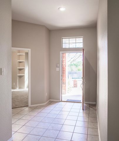 6823 Woodcrest Drive, Sachse, TX 75048