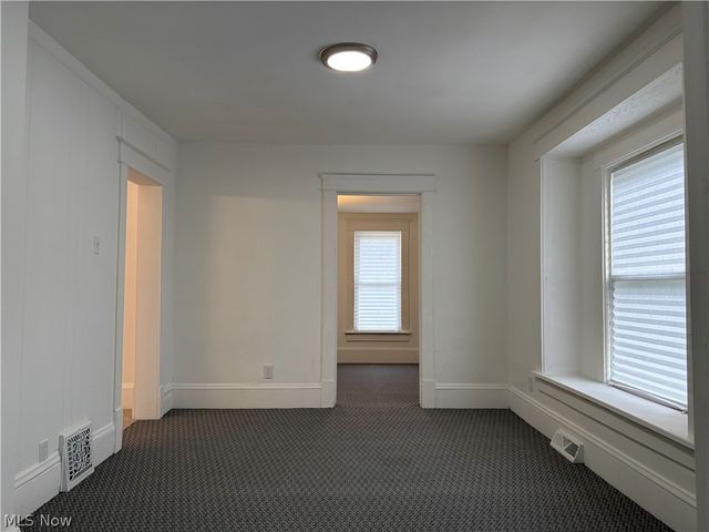 1082 Florida Avenue, Akron, OH 44314