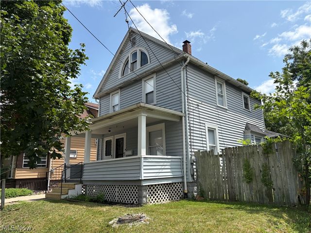 1082 Florida Avenue, Akron, OH 44314