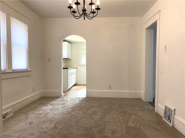 1082 Florida Avenue, Akron, OH 44314