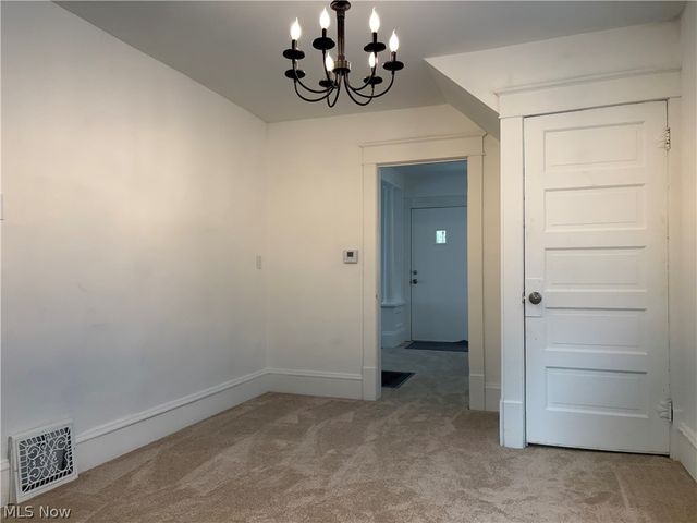 1082 Florida Avenue, Akron, OH 44314