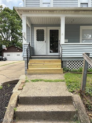 1082 Florida Avenue, Akron, OH 44314