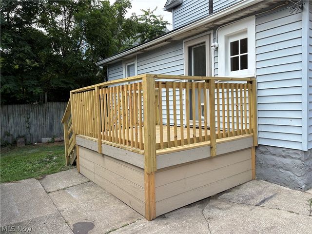 1082 Florida Avenue, Akron, OH 44314