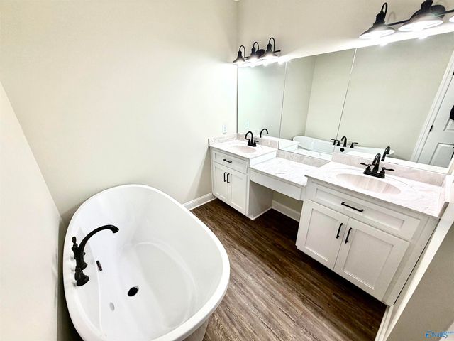 270 Kayla Circle, Boaz, AL 35957