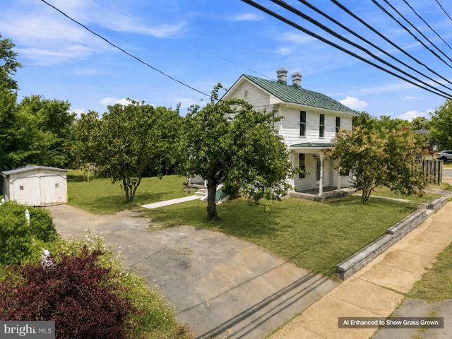 5285 GERMAIN ST, Stephens City, VA 22655