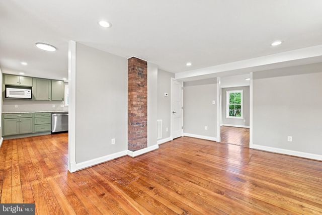 5285 GERMAIN ST, Stephens City, VA 22655