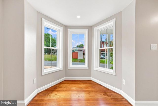 5285 GERMAIN ST, Stephens City, VA 22655