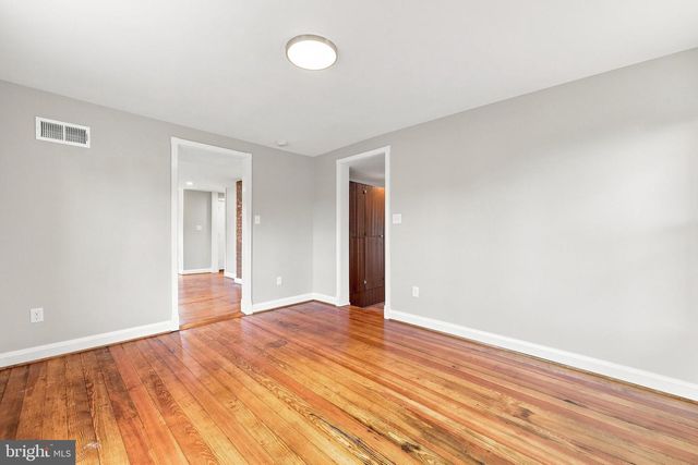 5285 GERMAIN ST, Stephens City, VA 22655