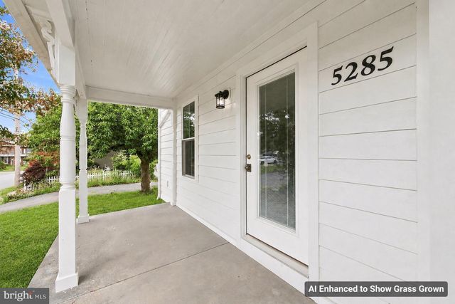 5285 GERMAIN ST, Stephens City, VA 22655
