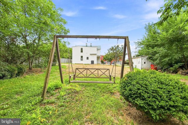 5285 GERMAIN ST, Stephens City, VA 22655