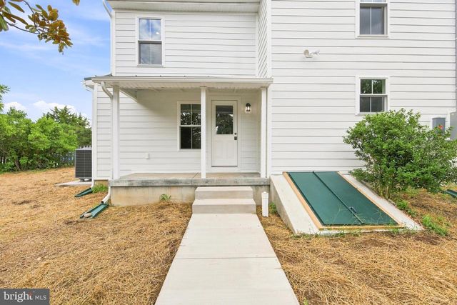5285 GERMAIN ST, Stephens City, VA 22655