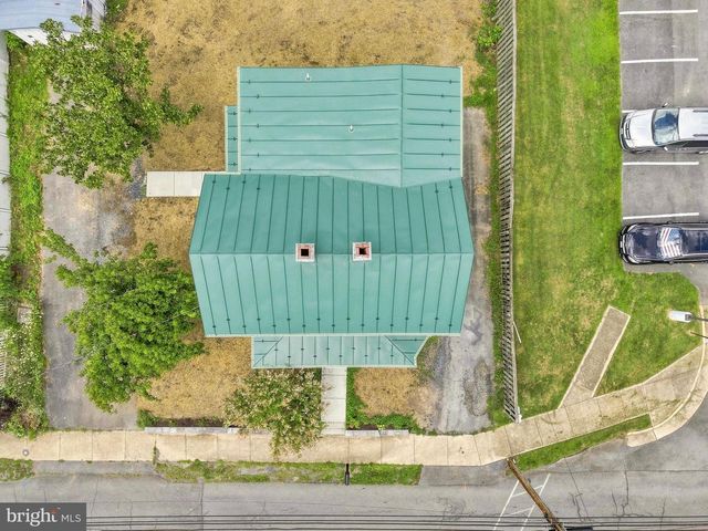 5285 GERMAIN ST, Stephens City, VA 22655