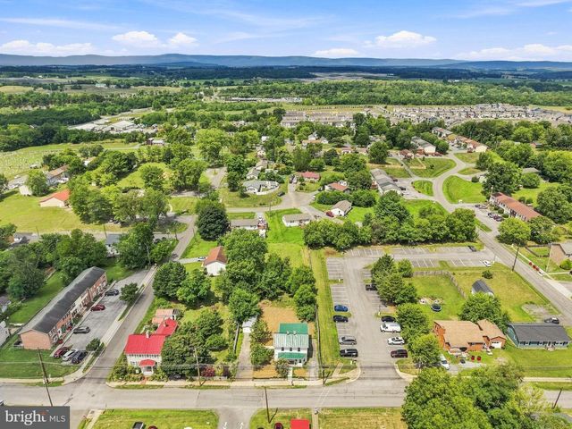 5285 GERMAIN ST, Stephens City, VA 22655