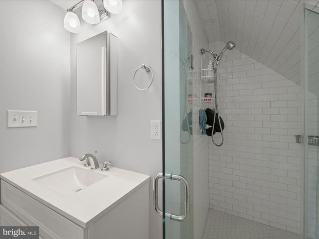 5407 PEMBROKE AVE, Baltimore, MD 21206