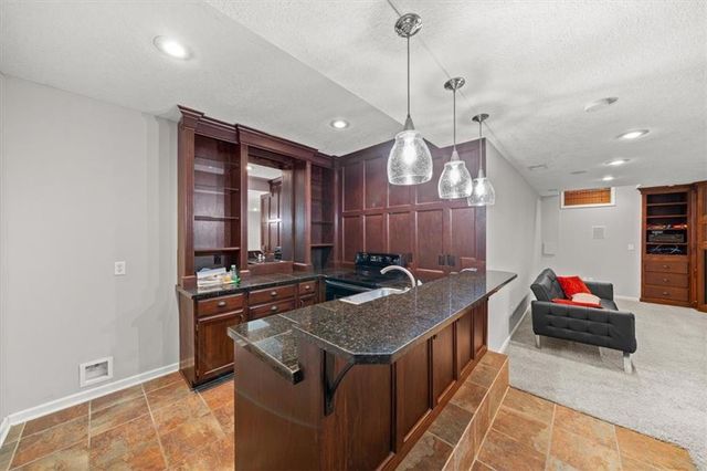 11927 W 131st Terrace, Overland Park, KS 66213