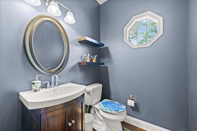 11927 W 131st Terrace, Overland Park, KS 66213