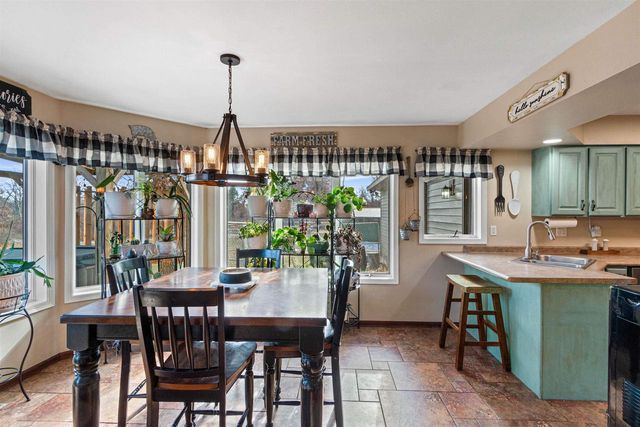 780 Aniwa Lane, Nekoosa, WI 54457