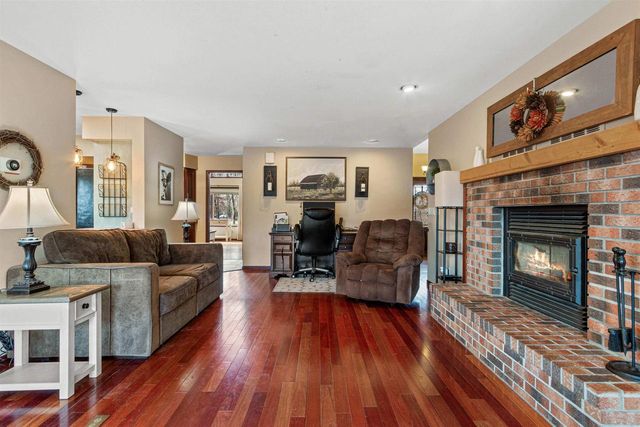 780 Aniwa Lane, Nekoosa, WI 54457