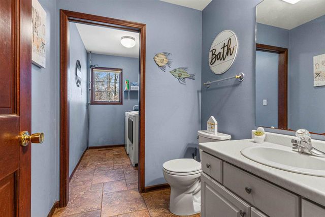 780 Aniwa Lane, Nekoosa, WI 54457