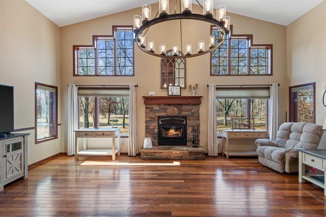 780 Aniwa Lane, Nekoosa, WI 54457